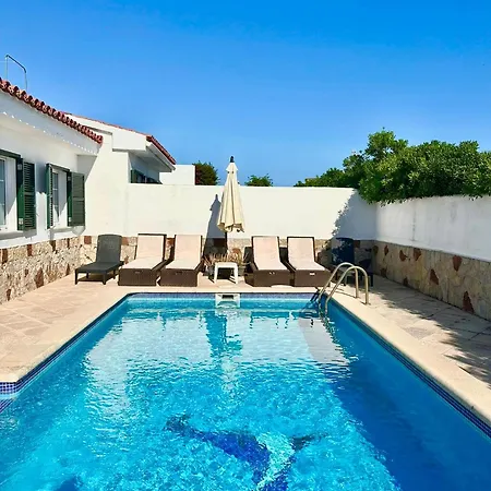 Junto Al Mar Con Piscina Privada بيت للعطل