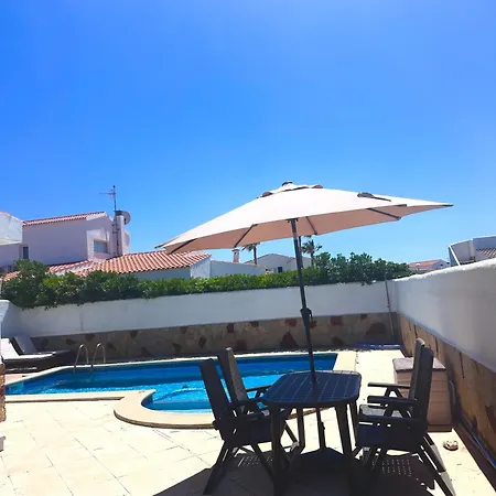 Junto Al Mar Con Piscina Privada Cala en Bosch