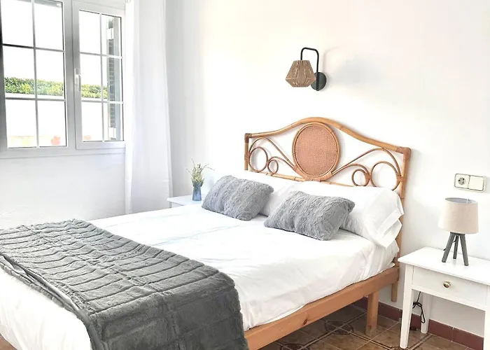 Junto Al Mar Con Piscina Privada * Cala en Bosch